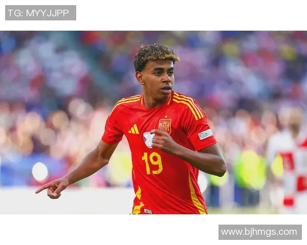 足球明星欧奇儿的传奇之路与球场背后的故事揭秘 足球明星欧奇儿的传奇之路与球场背后的故事揭秘