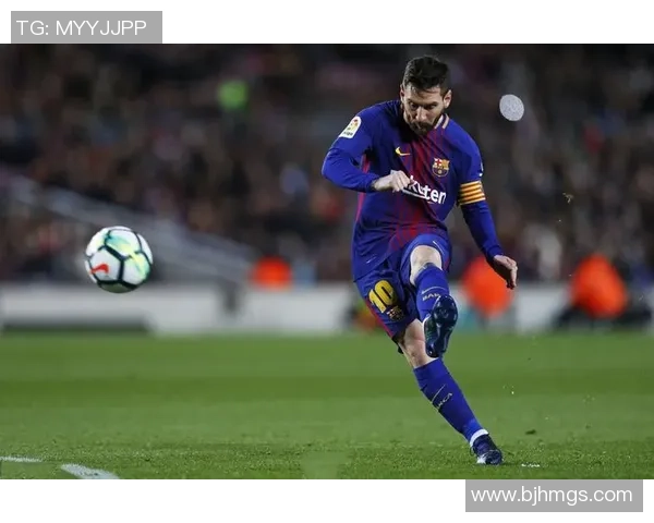 足球明星潮流时尚写真集展现球场外的魅力与风采