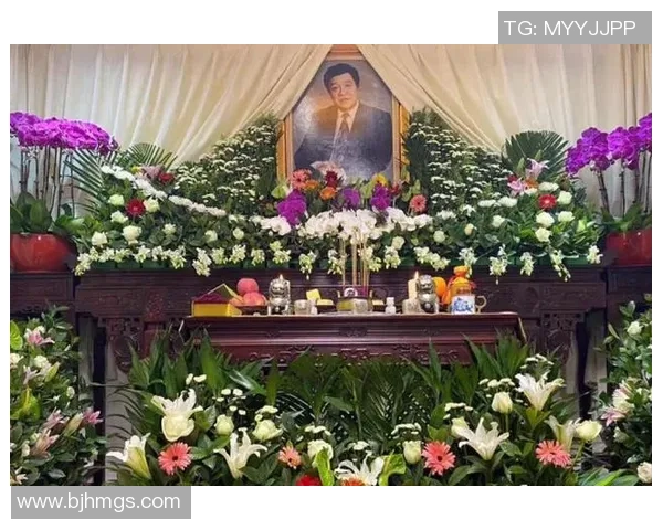 足球明星灵堂高清照片曝光引发球迷哀悼与追忆的情感共鸣